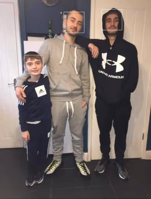 Item #5282372870460740644049563743953791597671713681388253258249750435660409339905 Media