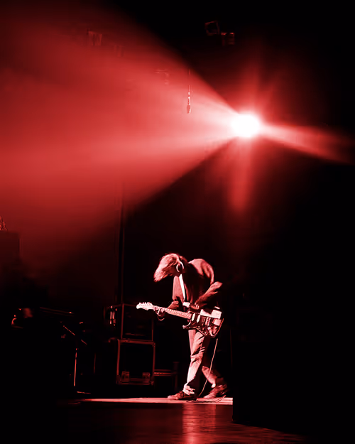 Item #73956511222851431601834094364053019134029617699801694709076027398032843603969 Media