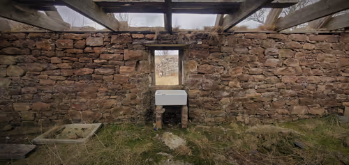 Item #13473500973687785898796463285955460631407349614781281766798596461826901278721 Media