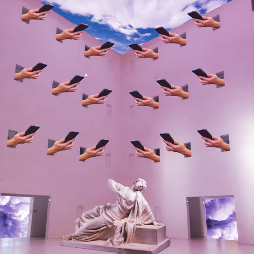 Item #719028875659050273899662752606594885838395527836485940580690548054099492865 Media