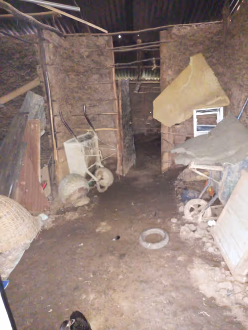 Item #94540594873627566214253693638695074369245433436911139179040268642714671644673 Media