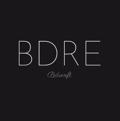 Item #27271415635031370286103619758021640913991358037165864416082199251721048293487 Media