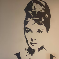 Audrey H ... love u