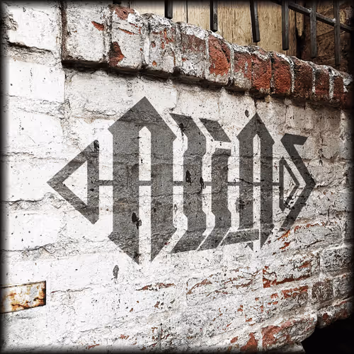 Item #19182509685016506870617796653734602280186145739097219603152698080361279652340 Media