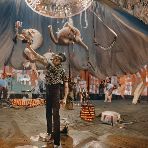 Item #73301704533666751335196021622514792145035649100750988773961168808069008719873 Media