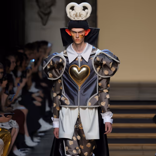 Item #100688459105598548913583053671624724474108718944097226614254358295345564221441 Media