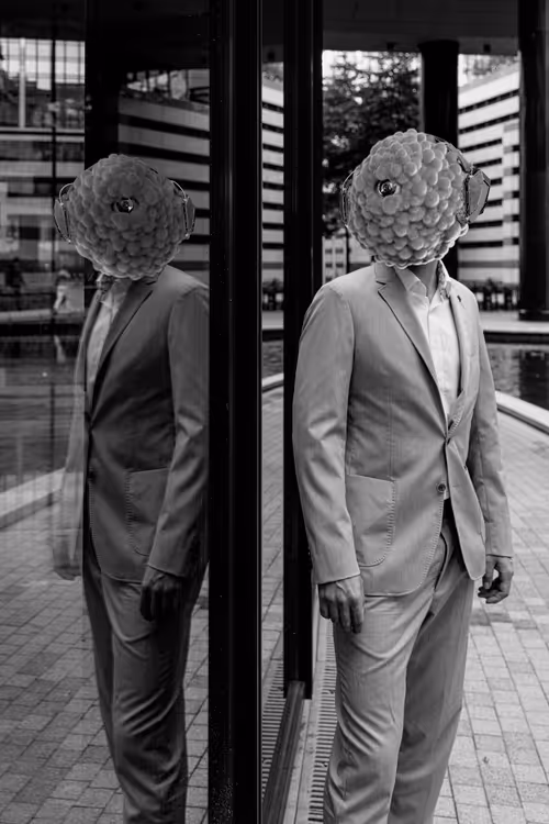 Item #9920067896325681161207085667031465683989320896227019318646189423349513322497 Media