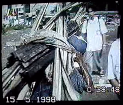 Item #26650783721327722692109174733425160996516536122754090351327408594431720292353 Media