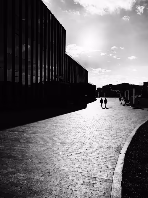 Item #17491933445981950493603605201939822143200868578689851698191638448804124950529 Media