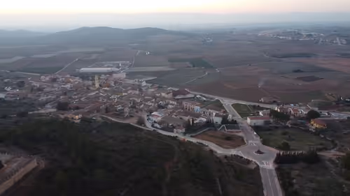 Item #108981745358097954049495837212066283541068824399029876320455683454539134926849 Media