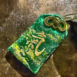 omamori-mitsumine-1