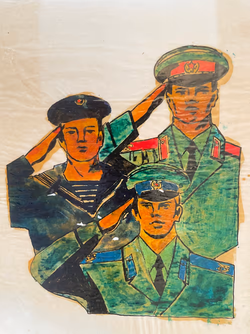 Item #49993495329232765142873540621971394310671190405851843847133684174489762398209 Media