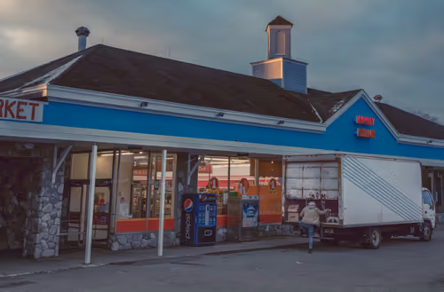 Item #56001494640685289430780016562963484230812626650403899750945012713415723974657 Media