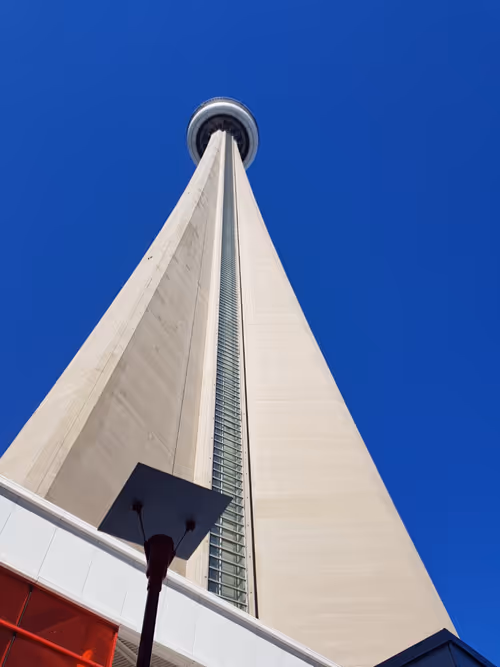 Item #20398726912547406339970687891835182810511091541282257052992388686674911035393 Media