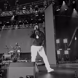 Nas