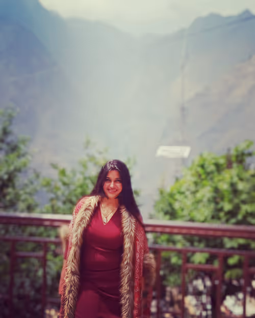 Item #20945846609066234406057793777704934435369282215282251452100139175156947877889 Media