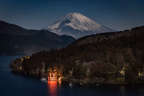 Item #108911492996146874115956011896780761878527851196280444702557873500674735472641 Media