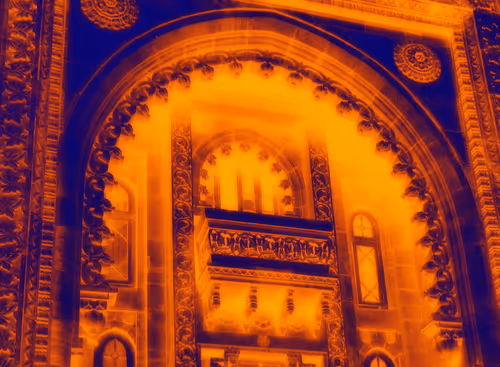 Item #5929750499633082115139289543257221213322642509502930532570952112901044830209 Media