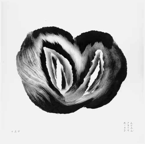 Item #87368348536975332333645058037990373278500397313615538842159321356174117306388 Media