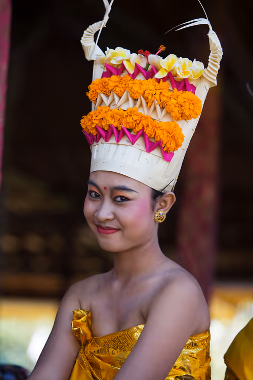 Item #24110165408155573398908987562152031273205884089304227586706331204011824250881 Media