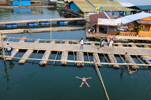 Item #19933179109955283826433224080904721000141254705246350990060094039522405253121 Media