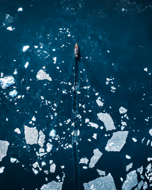 Item #59969087872528247593562305556961493003860374277083575615722774407106233630721 Media