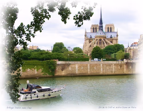 Item #25766228410116791685339336380012731519026805930459738932816938671971682484324 Media