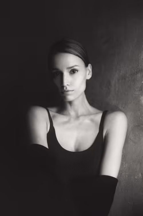 Item #50867123626424774834261631235437206087051938967624587772037365430197245968385 Media