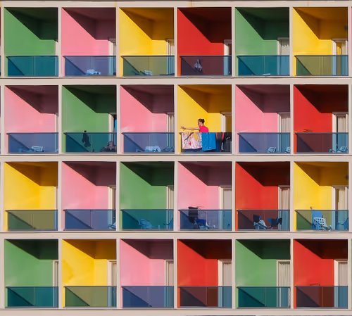 Item #108114342104392653736314500859474189257367411327069604905681252856680014675969 Media