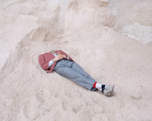 Item #90759427057310509927547570395708714779512351118091613108582219544155517878273 Media