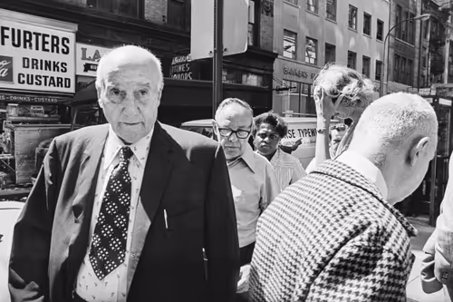 Item #60740029123773318915164341462902319035249853642655714281377482215898348519425 Media