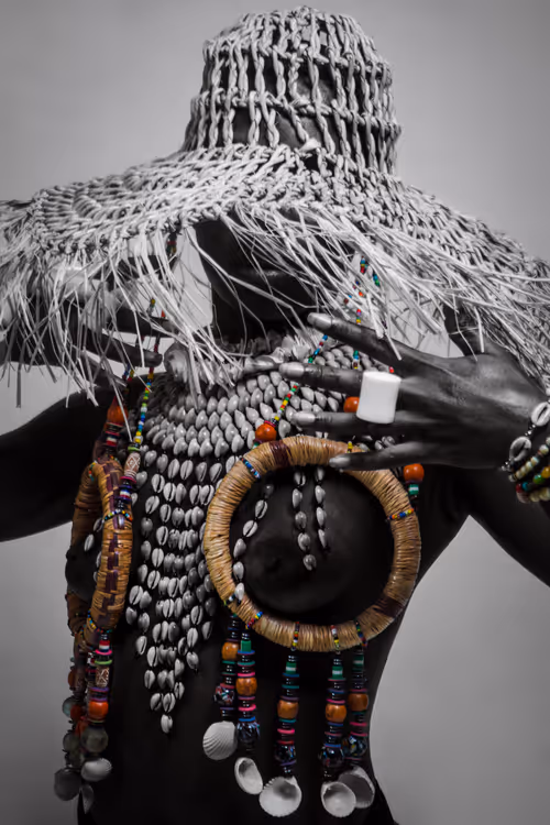 Item #49826289949004450685442095227130558220658635687909223534055716288763629928449 Media