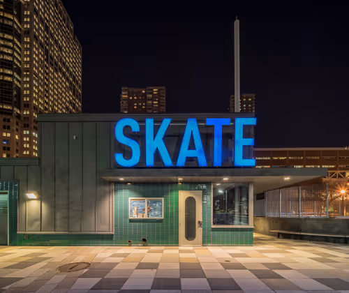 Item #45433878273403440521664752833313891753229131139543682429207814130944473825281 Media