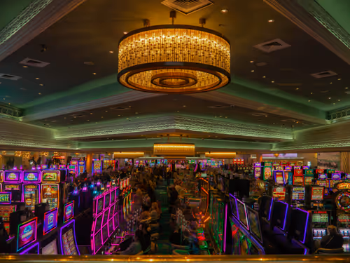 Item #77612435889549989959633814934000977317248207544468655990569008344507090993153 Media