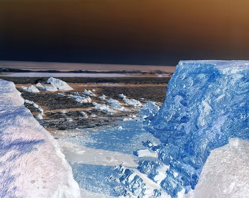 Item #109162157552346088047496633038404394118504199992061596446112929679896966332417 Media