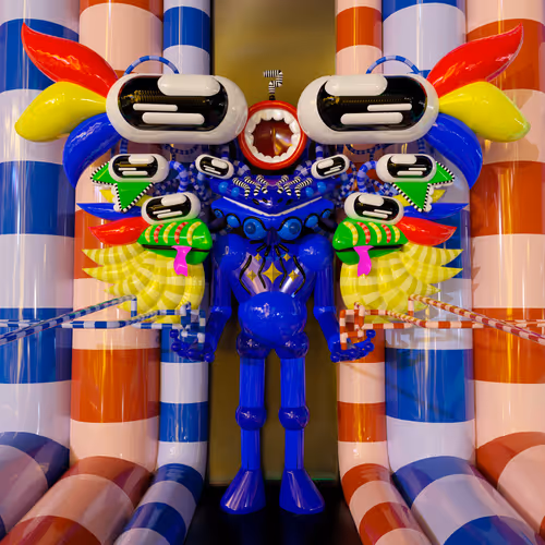 Item #3728219329186254423646565003672631517584491203004030277378323898420432994305 Media