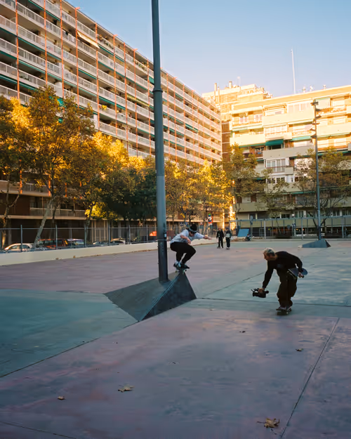 Item #103337611933110337448161440806560268112476320183319594419260887139540413710337 Media