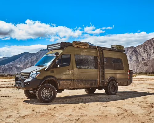 Item #81610435739221076283143199841022724355058551126122934419542870431501570277377 Media