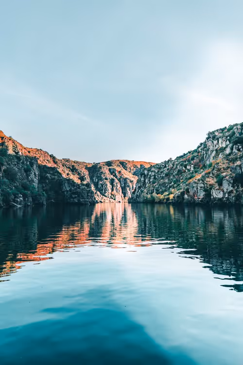 Item #1126218531989441363686330267636783094540372611593908405563410283392982319114 Media