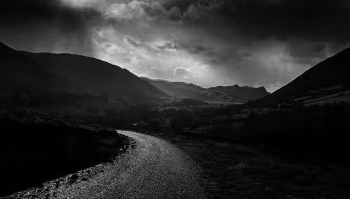 Item #40160686583094733528677484039903516258611509642019211679321071386901444820993 Media