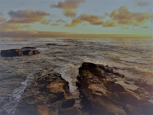 Item #36797478990227503802515544271343238965940869473164843468653790242624881295361 Media