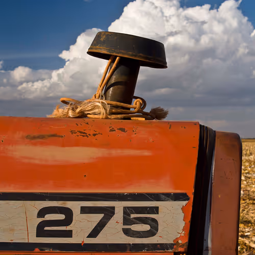 Item #45820235691050181267682825220505432361661309774887033428539182057295381004289 Media