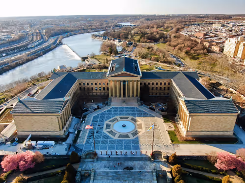 Item #106477979727921541186727478724300185903490775673614568519268880260473032802305 Media