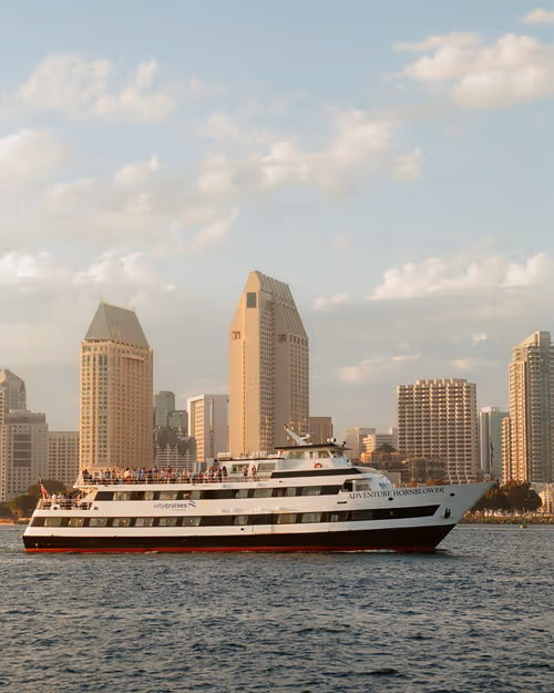 Item #37701692604240833627253285702133416503729912099982209521242011475124219281409 Media