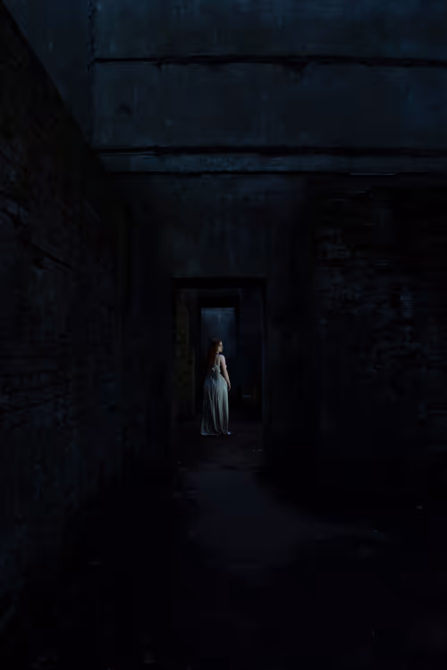 Item #29956901132246618646711879720997610222942018781282168904643674080642846425089 Media