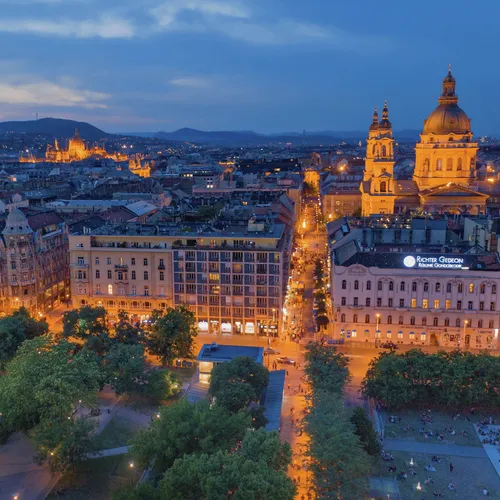 Item #96475701516811371815276227977766131962669887094423874457871336898207728795658 Media