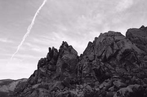 Item #43855545179559374949578343538533146521052449225092810466716167741947238154241 Media