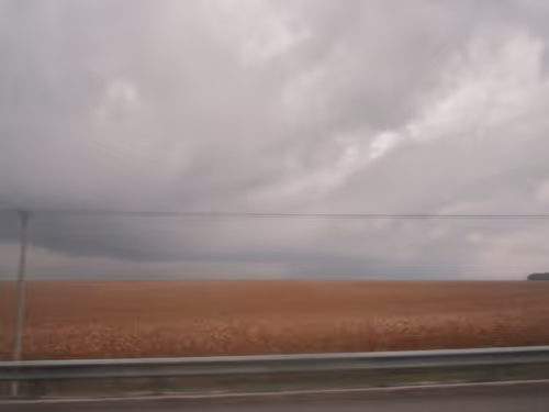 Item #57361419379542393174205584506151689654223604051561977823255905648344444174346 Media