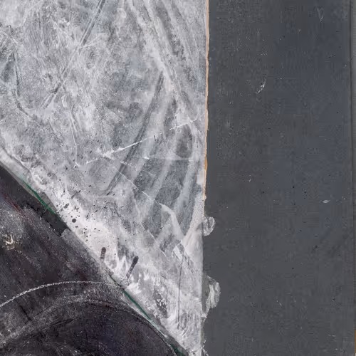 Item #92707845326321046202547621205861172717723438018137550122417728080844628688897 Media