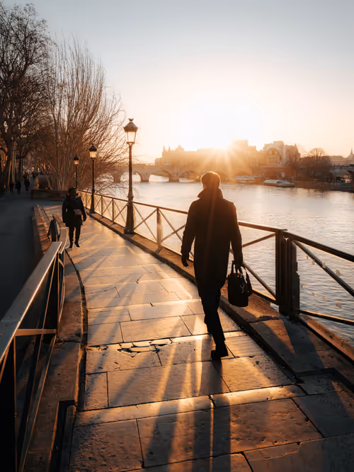 Item #32669381077864182263631644680711022772005041424268370164462394092368095608833 Media